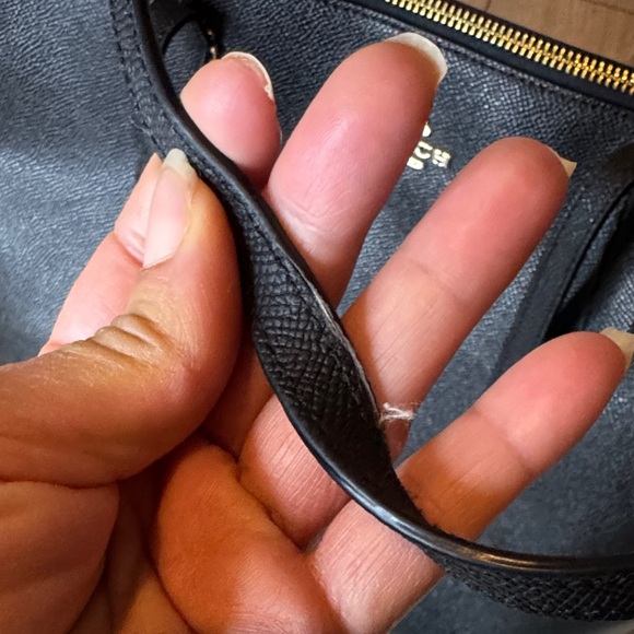 Coach Black Leather Zip-Top Tote bag - Picture 6 of 14